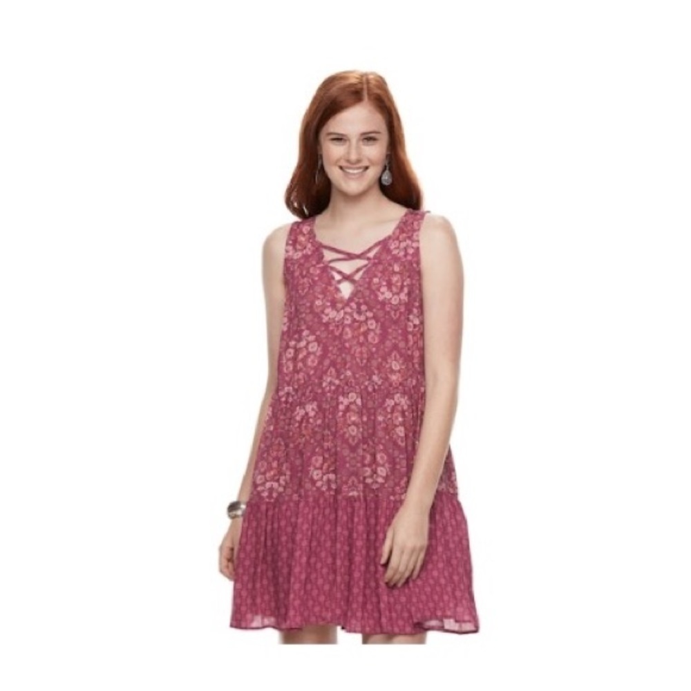 Juniors' Rewind Print Tiered‎ Shift Dress